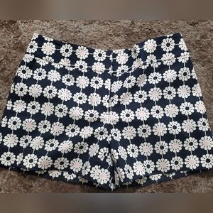 Floral Patterned Women's Shorts